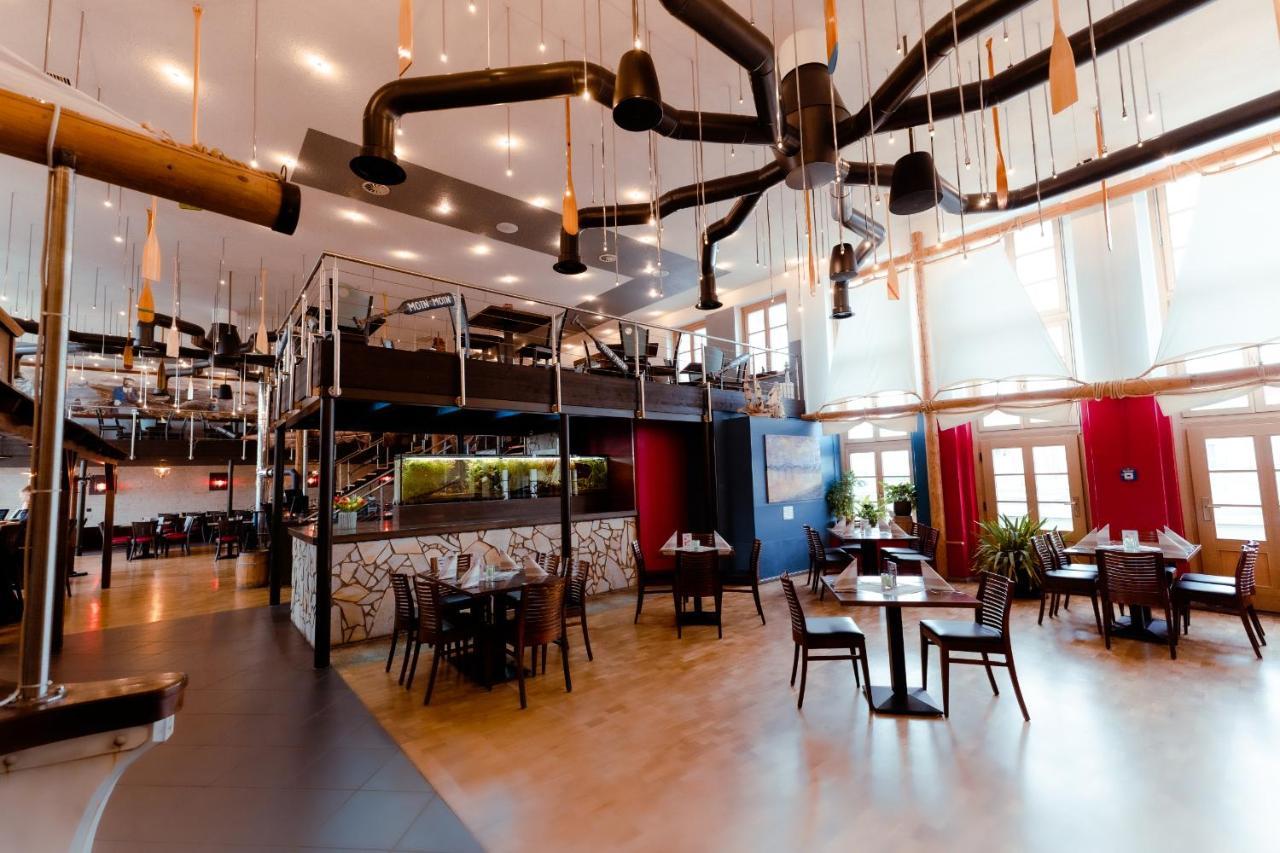 Restaurant Und Pension Alberthafen Drezda Kültér fotó